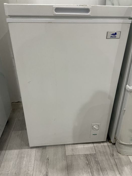Продам морозильную камеру