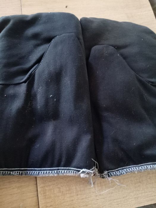 Рабочие перчатки.