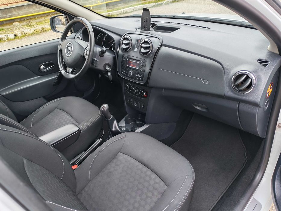Dacia Sandero 0.9 TCE, 90 CP, Climă, an 2015, Import Germania