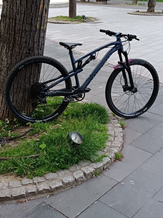 Bicicleta trail/enduro