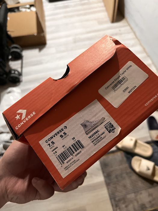 Converse Chuck Taylor White