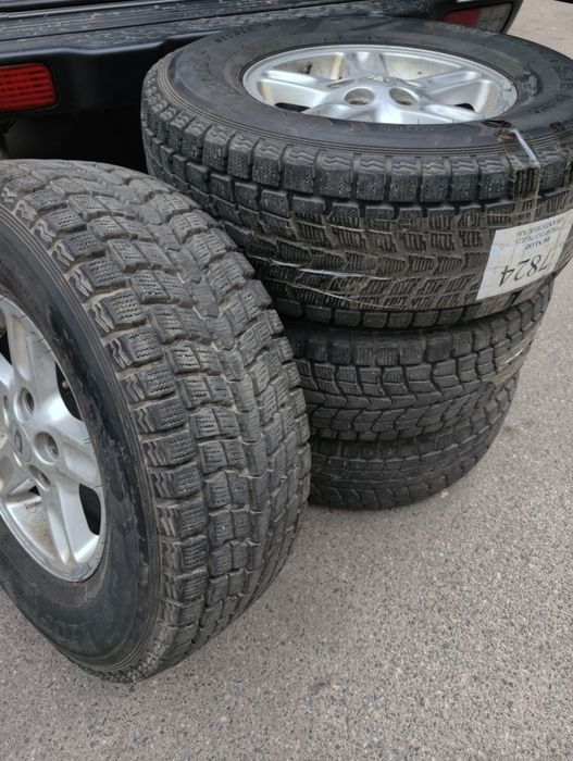 Шины с дисками(Land Rover), Зима