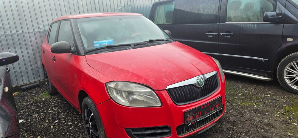 Dezmembrez Skoda Fabia 2 hatchback 1.2
