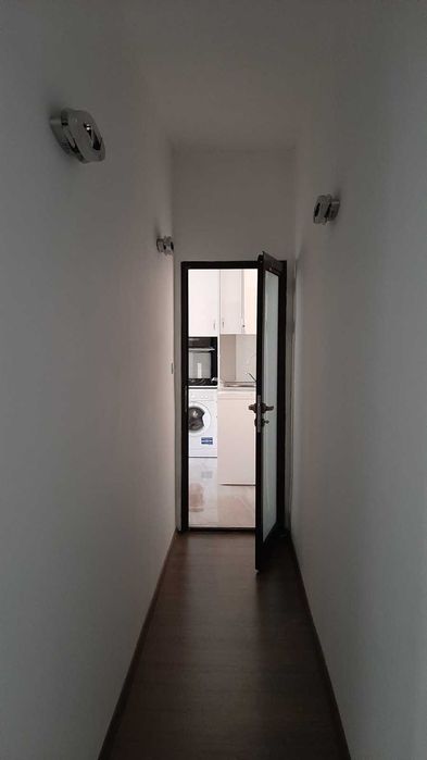 Дава се под наем Четиристаен апартамент в София, Изток - 100 кв.м за 950 € - Снимка #6