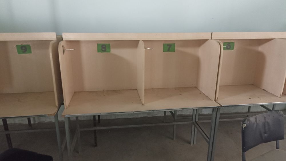 Game club uchun stol stullar sotiladi 25 ta kompyuterga