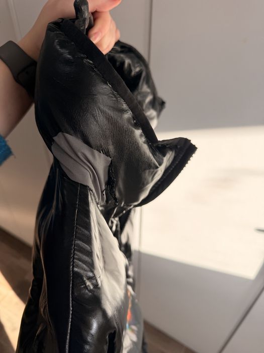 Geaca groasa iarna/munte lucioasa oversize -Logo Moschino la vedere