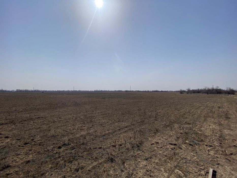 Продаются земельные участки 30 гектаров