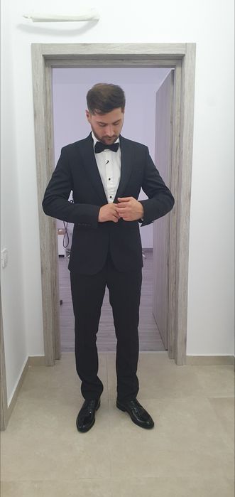 Costum mire in stare impecabila