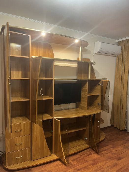 Mobilă living-Bibliotecă