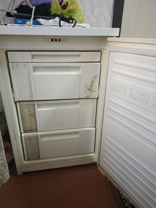 Продам морозилку в рабочем состоянии