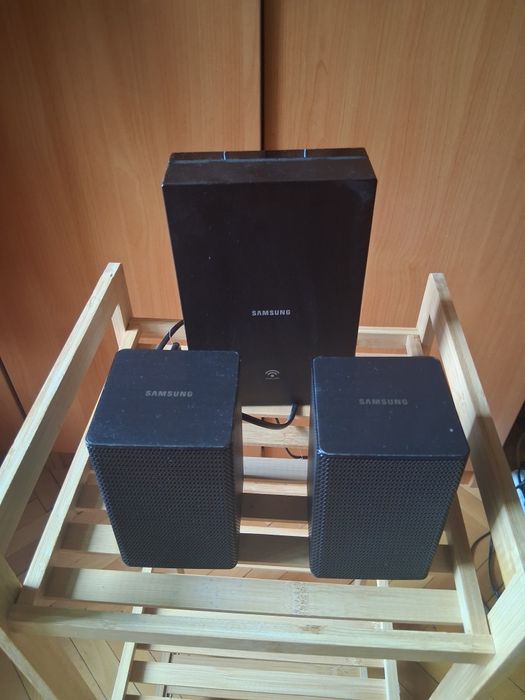 Vand boxe surround Samsung swa 8500S pentru soundbar Samsung
