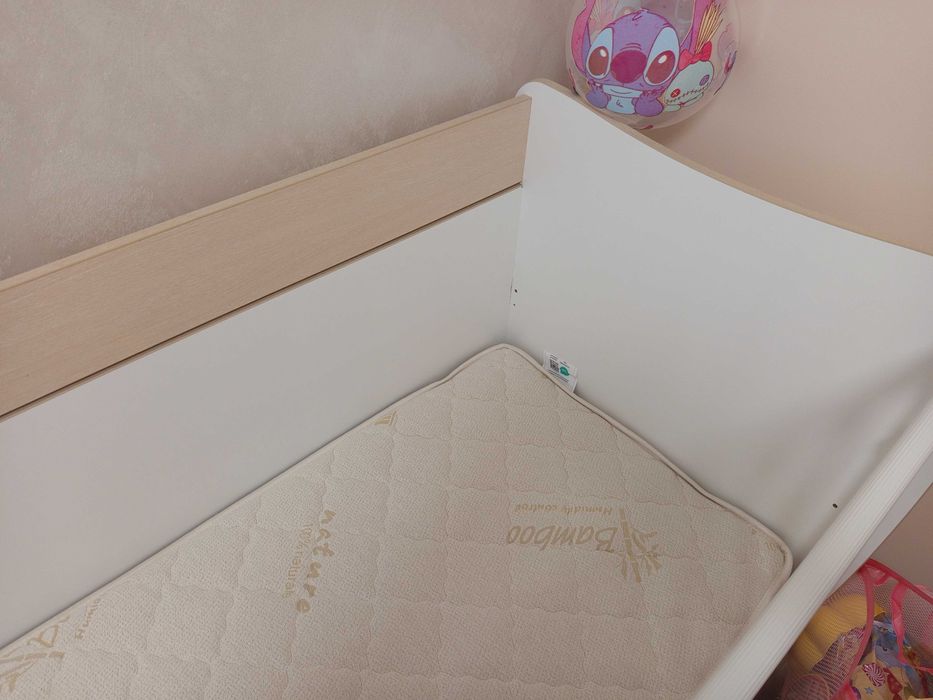 Бебешко легло в добро състояние