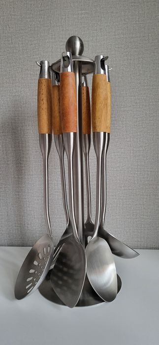 Продам новый набор кухонных принадлежностей