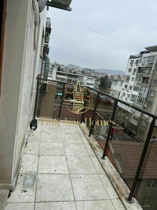 Дава се под наем Едностаен апартамент в Варна, Червен площад - 48 кв.м за 378.93 € - Снимка #8