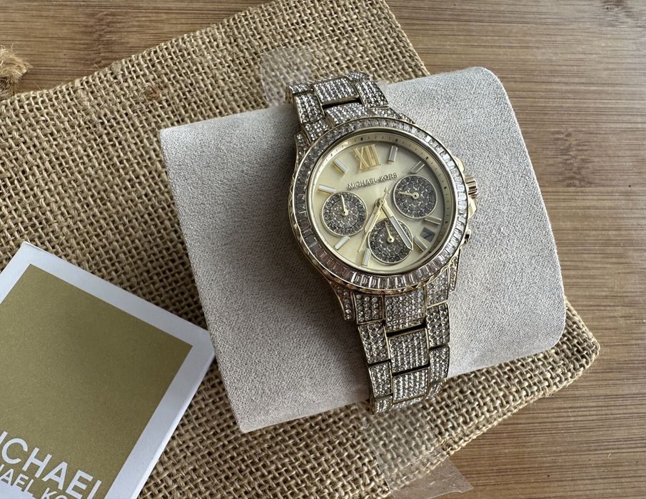 Ceas Michael Kors de dama Colectia Everest pave gold nou