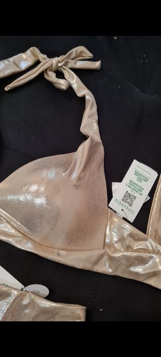 Чисто нов бански