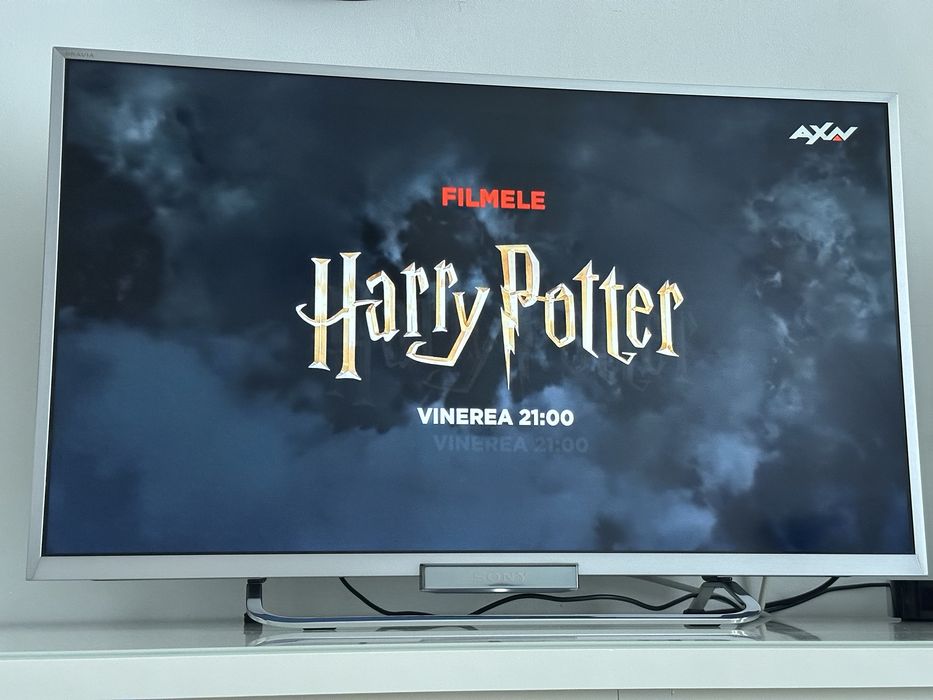 Televizor LED 32” Sony Full HD Wi-Fi KDL-32W651A BRAVIA in stare foarte buna, subtire, telecomanda si stativ originale