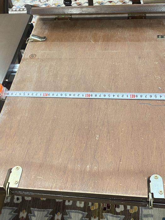 Стол большой гостевой