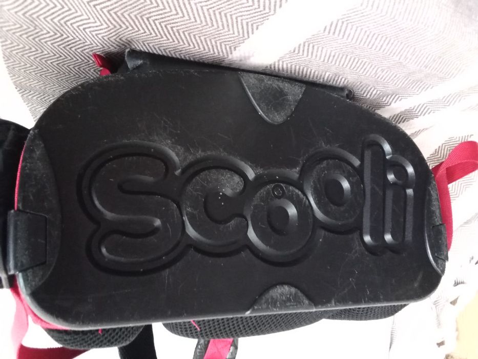 Ghiozdan Scooli cu Star Wars, ergonomic. Pret 70 lei