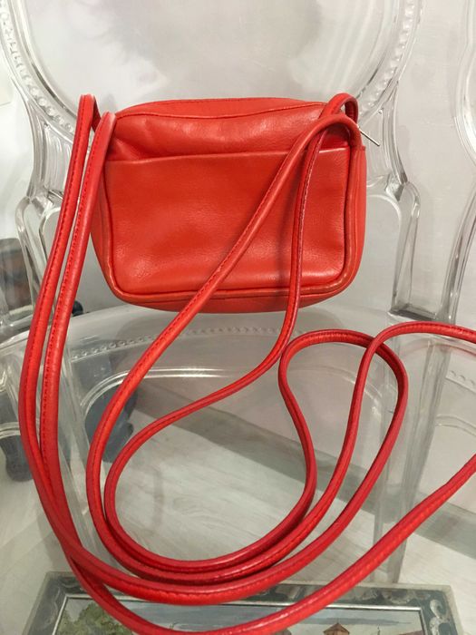 COS чанта естествена кожа в червено