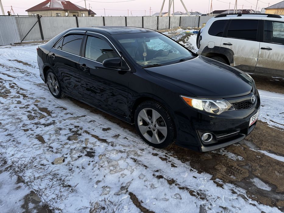Toyota Camry 2012