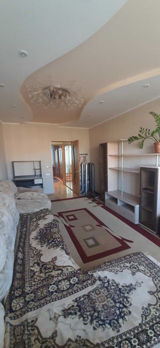 Сдаётся двухкомнатная квартира