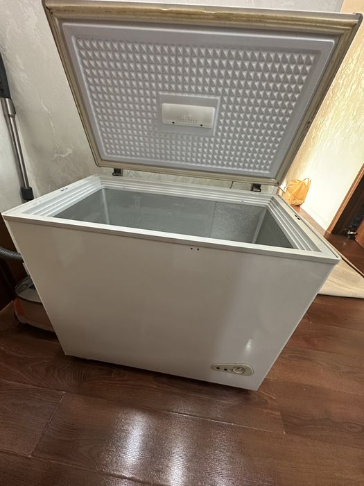 Морозильник лари объем 210