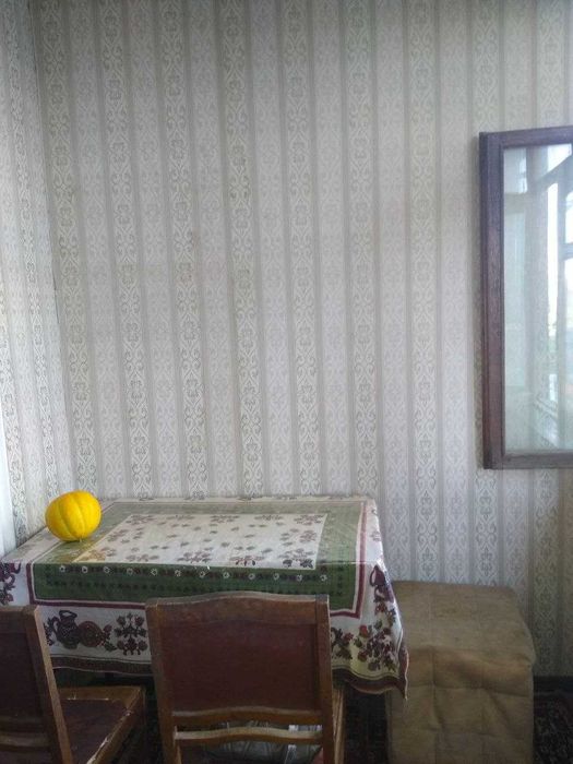 Продаю двухкомнатную квартиру на юнус-абаде 19 квартал