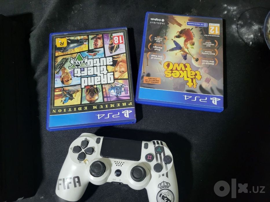 PS4 sotiladi srochna