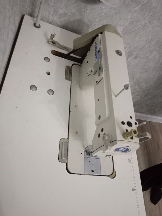 Швейные машины и оверлоки