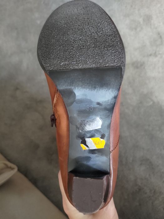 Cizme din piele naturala