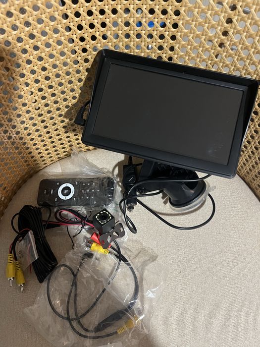 Комплект мултимидия с камера за заден ход – нов