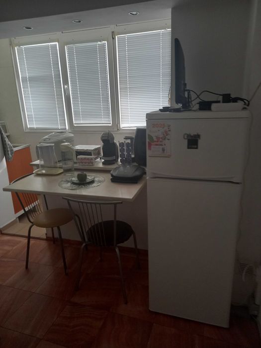 Дава се под наем Едностаен апартамент в Русе, Възраждане - 42 кв.м за 200 € - Снимка #2