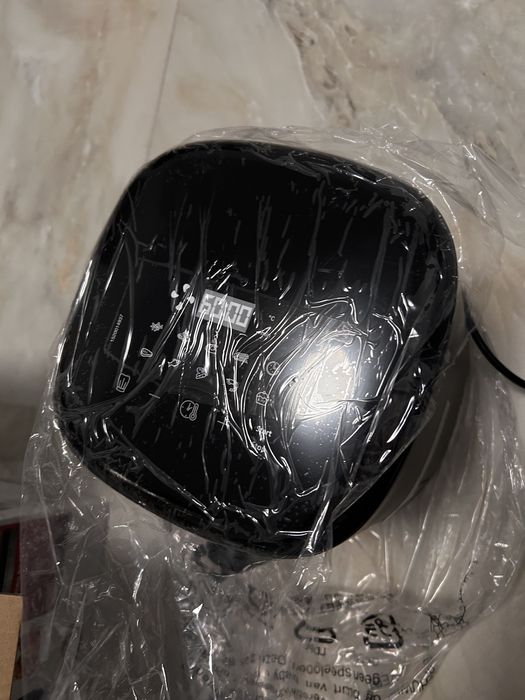 Airfryer Tefal friteuza aer cald Noua