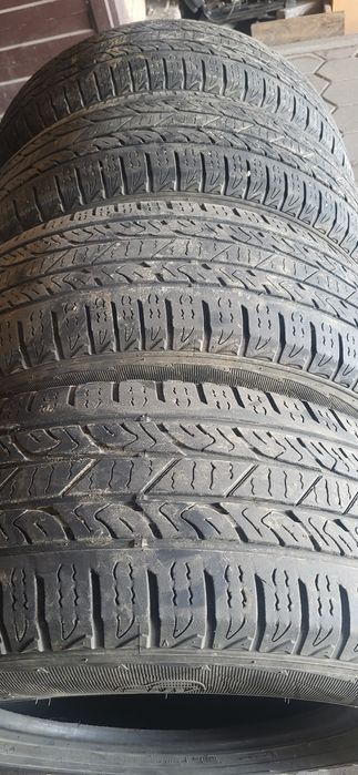 Продам шины  R17