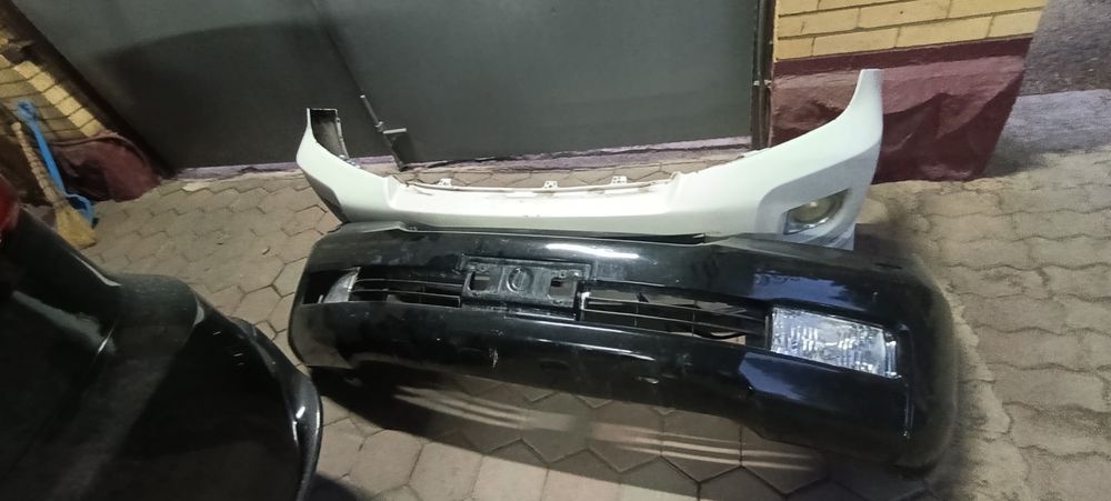 Запчасти на крузак 200
