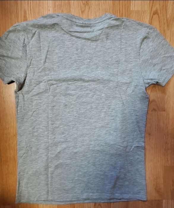 Tricou mărimea s