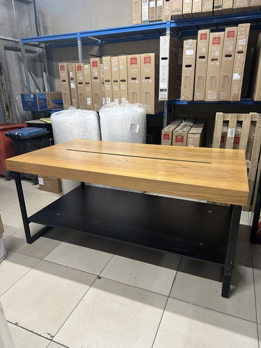 Продам стол