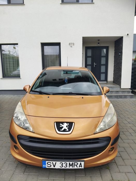 Vând Peugeot 207  an 2008   80.700 km