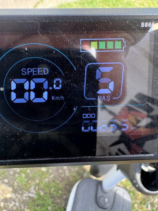 Vand sau schimb moped electric