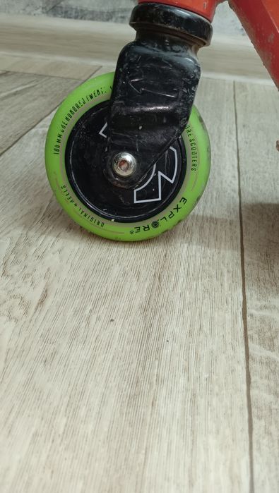 Самокат трюковой срочно продам