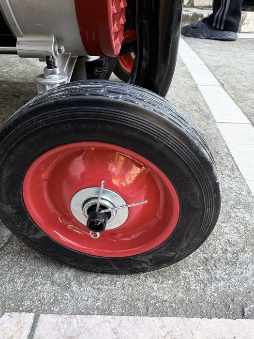 Бензинов трифазен генератор за ток Honda ,7.0 Kw , 8.1 часа