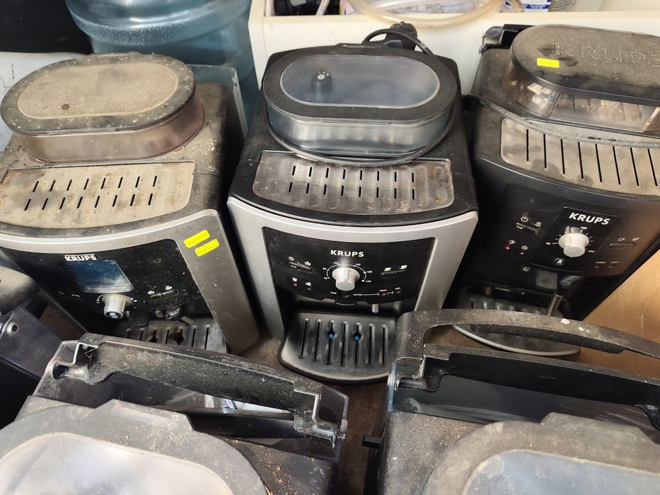 Крупсове 7бр за части или ремонт и LAVAZZA POINT