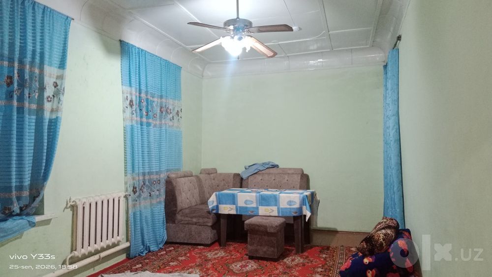 HOVLI SOTILADI  8 sotixli hovli arzon narxda sotiladi