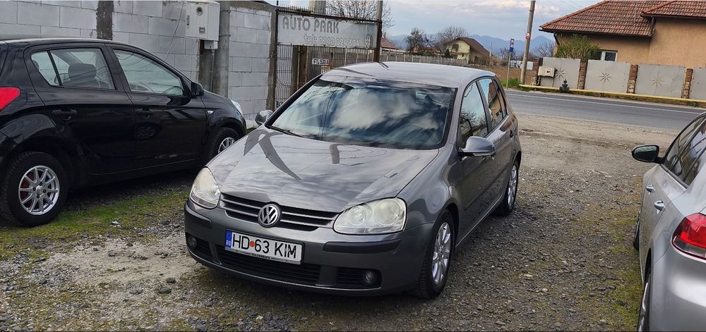 Volkswagen Golf Dublu Klimatronic/6 + 1 Viteze/1,9 Tdi/Geamuri electrice/Jante Aliaj