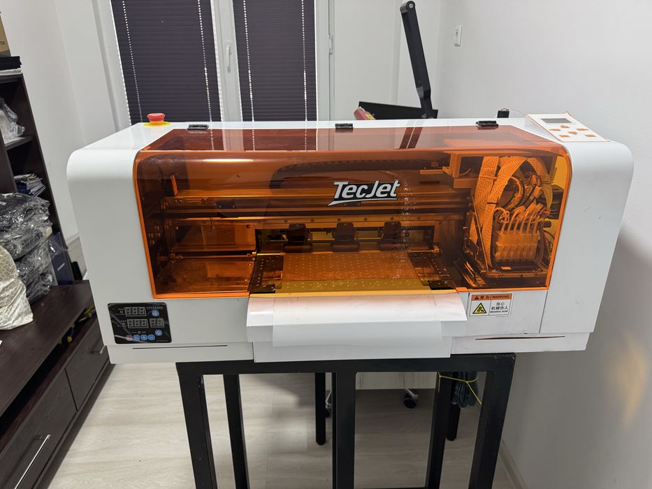 DTF Printer Tecjet 30T sotiladi, ishchi holatda