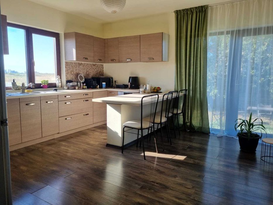 Casa individuala direct de la proprietar 5 camere Mosnita Noua