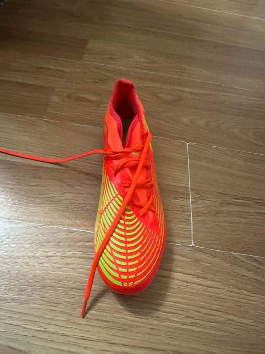 Бутонки Adidas Predator