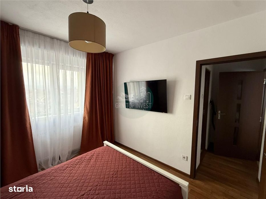 Apartament decomandat cu 3 camere si 2 bai in Turnisor