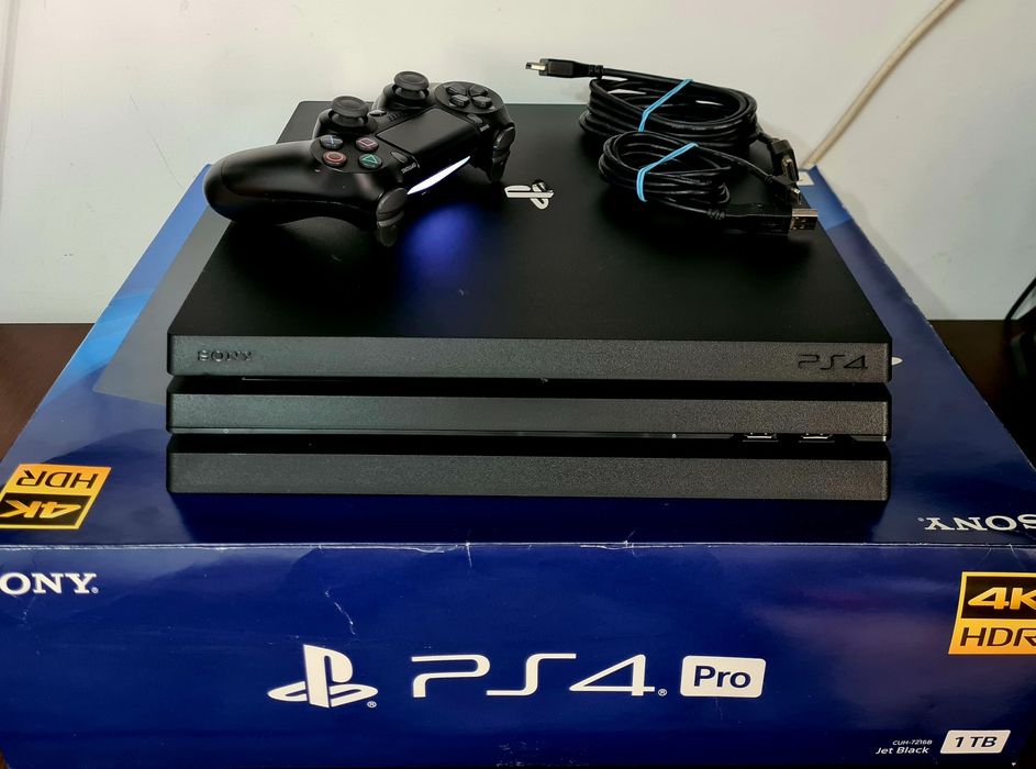 おもちゃ ps4pro Consola Sony PlayStation 4 PRO 1TB PS4 PRO Second-Hand SH +